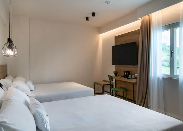 Catignano Hotel